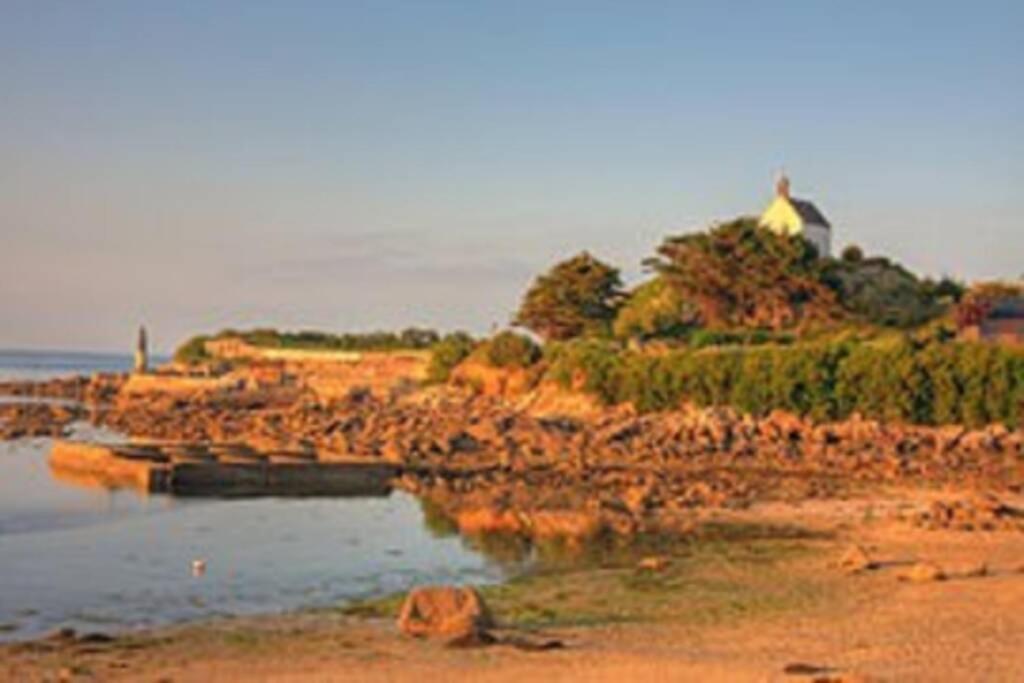 Kermaravel, Le Petit Manoir En Bord De Mer. Saint-Pol-de-Léon Exteriér fotografie