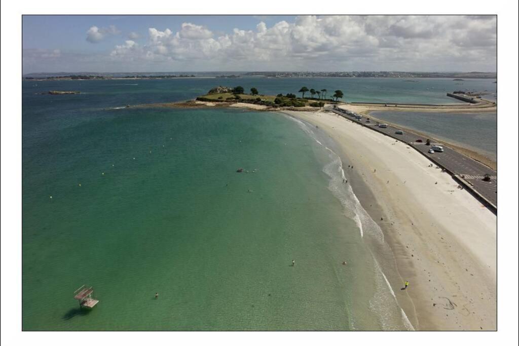Kermaravel, Le Petit Manoir En Bord De Mer. Saint-Pol-de-Léon Exteriér fotografie